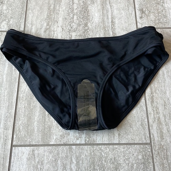 Old Navy ,black,Large,bottom bikini for women - Picture 6 of 7